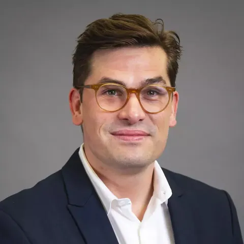 Portrait of Tim Hannifan